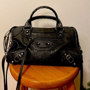 Crossbody bag